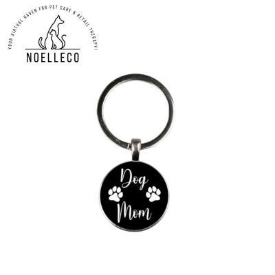 Dog Mom keyring