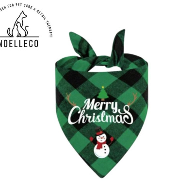 Green bandana "Merry Christmas" 